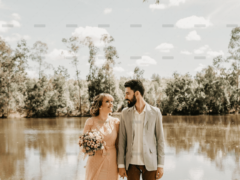 demo-attachment-821-Couple-On-Lake